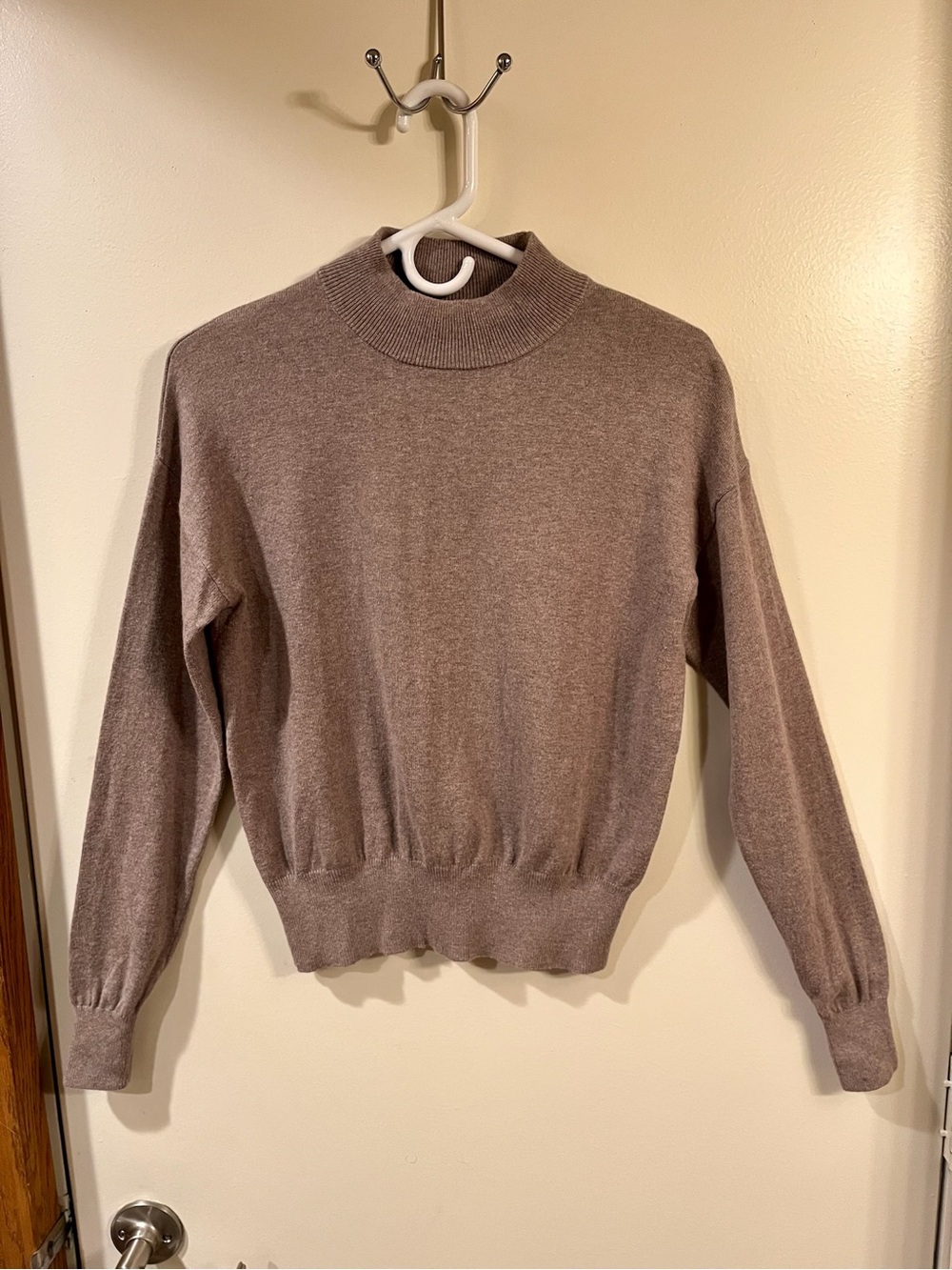Shore Cotton Cashmere Light Brown Ribbed Mock Neck Knit Sweater - Size Medium ?